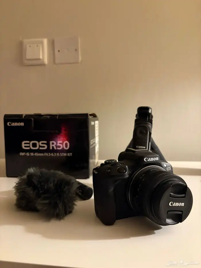 كانون R50 0