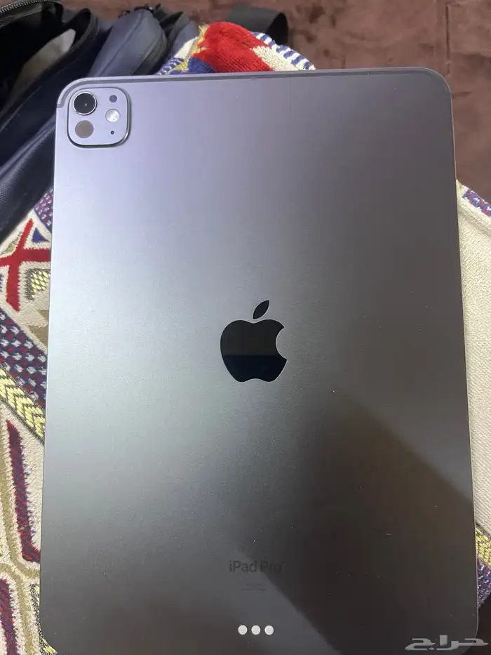 ايباد برو M4 0