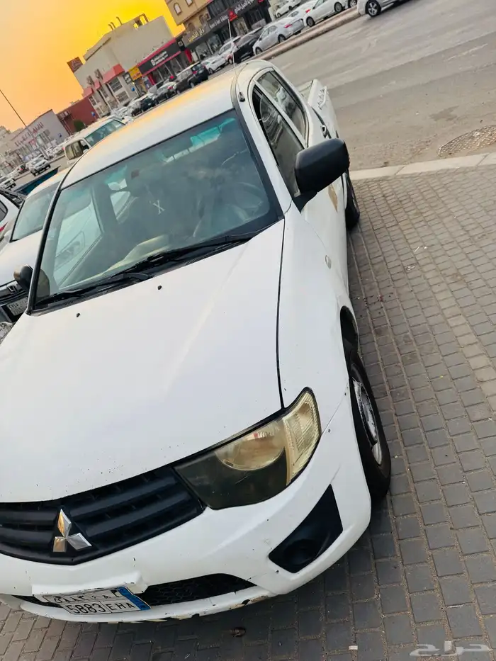 Mitsubishi L200 Model 2014 2