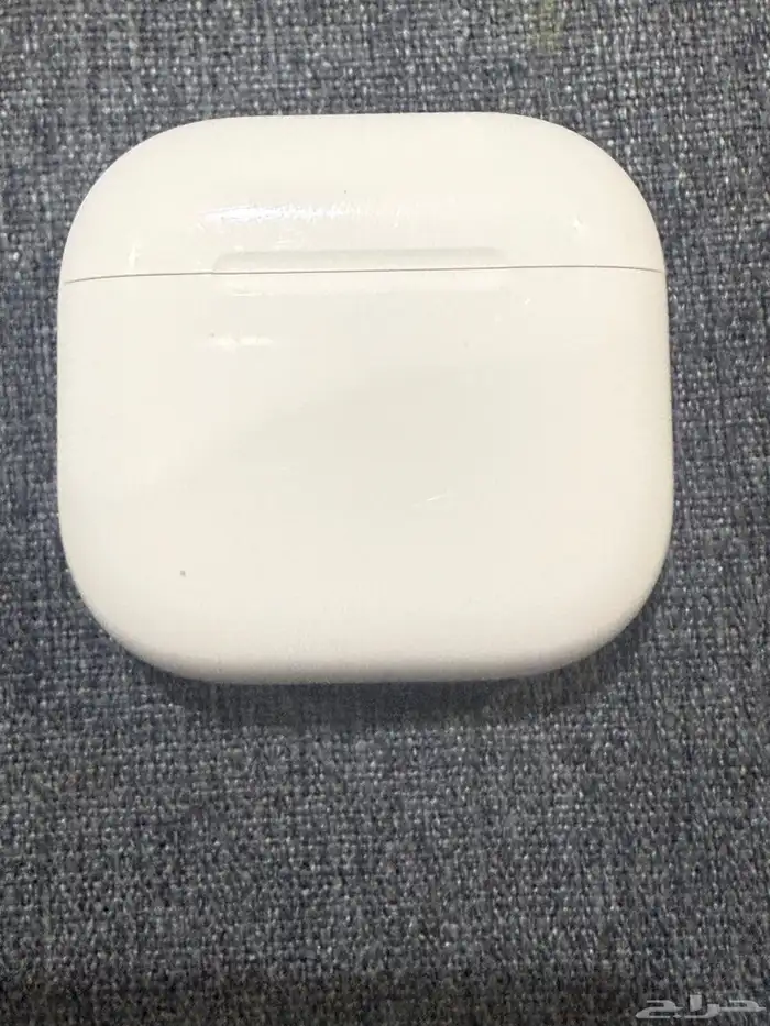 AirPods4 مع ميزة الغاء الضجيج النشط علبة شحن لاسلكي(USB-C) 1