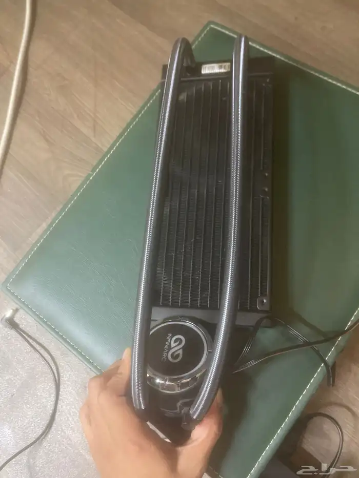 مبرد مائي للمعالج نوع Inwarc ابغى فيه 300 0