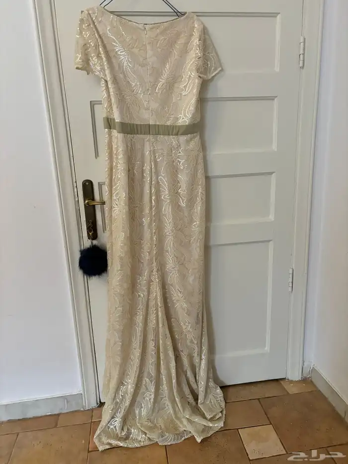 فستان سهرة ماركة mikael aghal مقاس 14 6