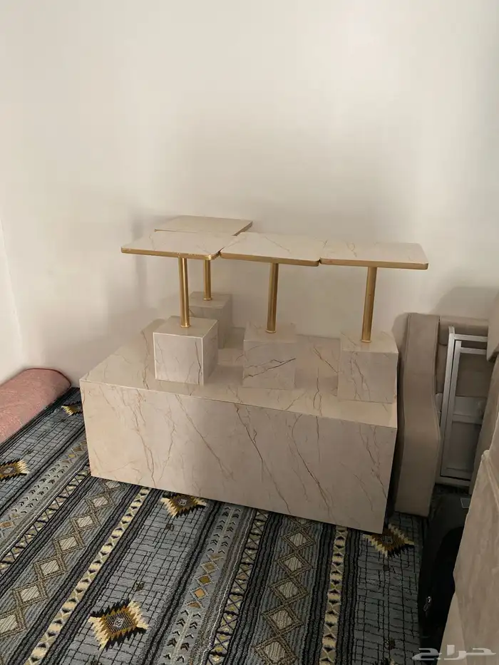 كنب بيج عدد الكنب خمس كنبات تشيل عشر أنفار طاوله كبيره اربع 4