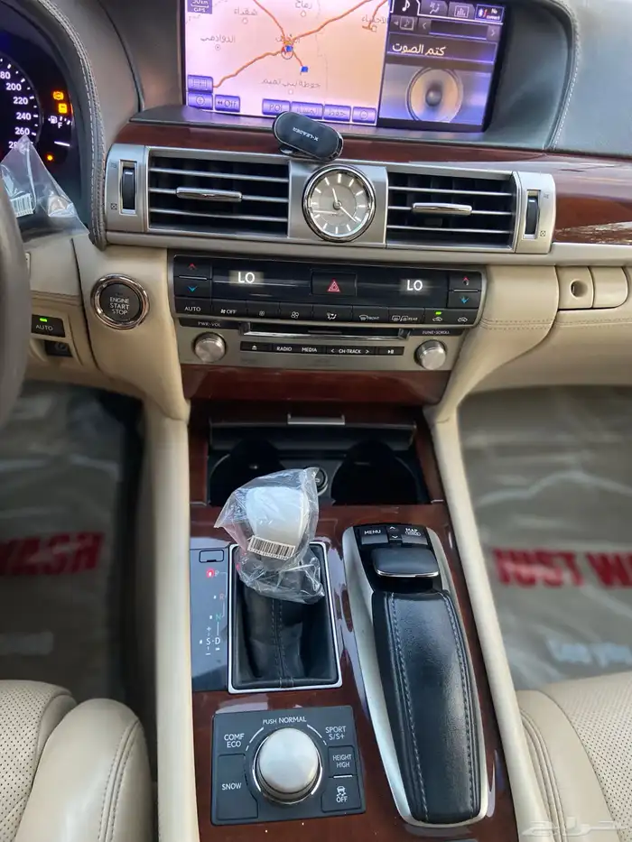 لكزس 2013 LS 460 21