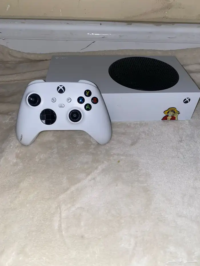 اكس بوكس سيريس اس   Xbox Series S 4