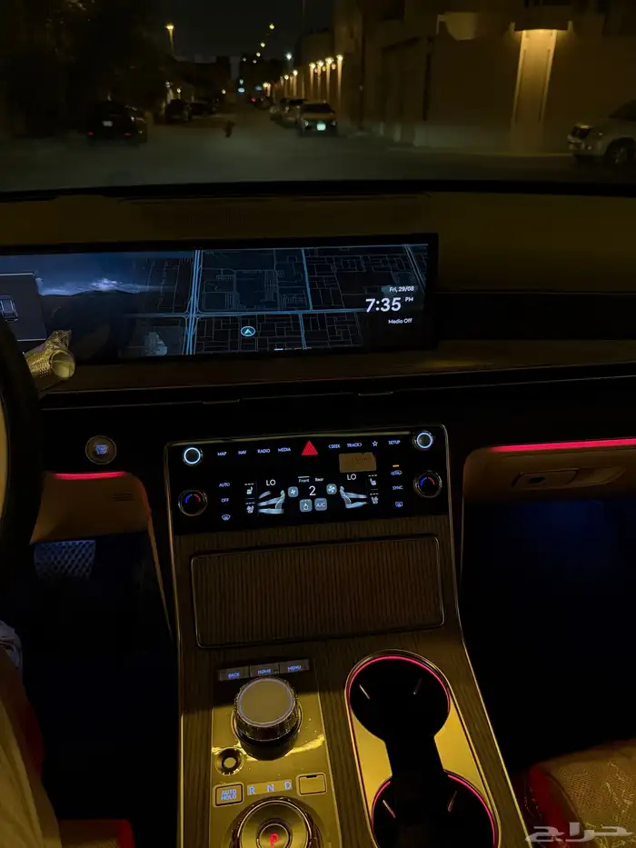 جينيسس GV80 2025 رويال الوعلان شبة اصفار جديدة 23