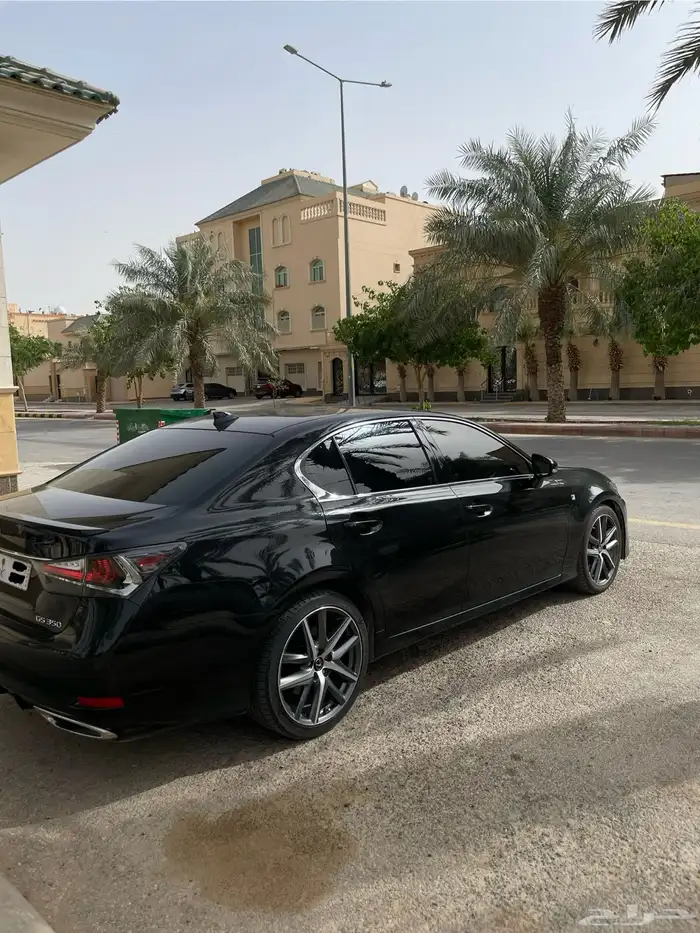 لكزس GS350 fsport 2020 4