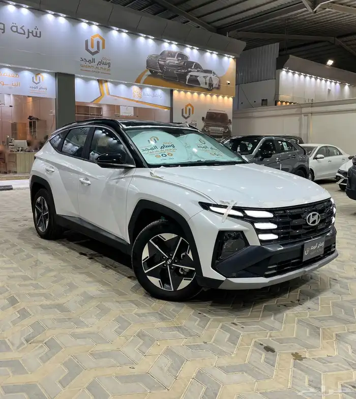 عرض الكاش توسان 1600سمارت 2025 جاهز 95800 4