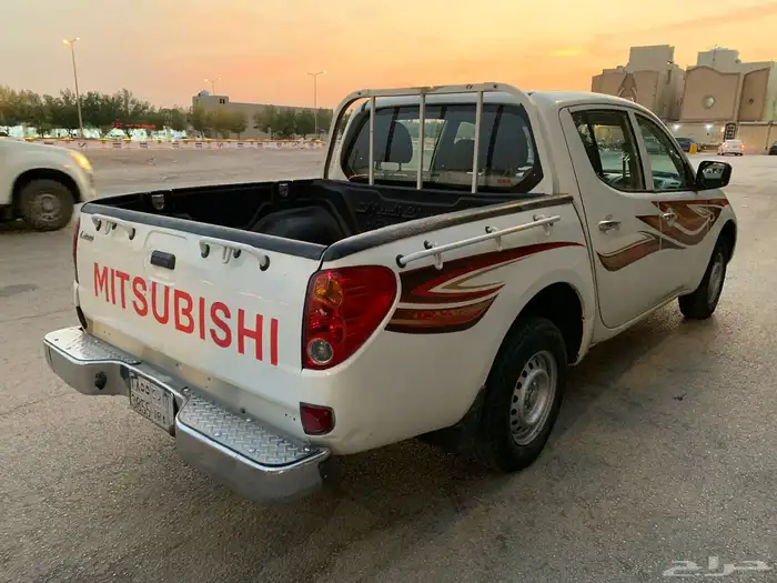 مستوبيشي L200 غمارتين 2008 6