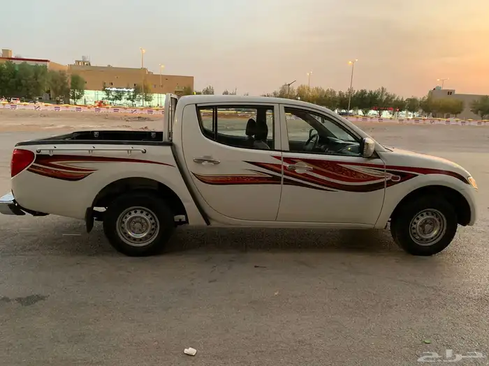 مستوبيشي L200 غمارتين 2008 7