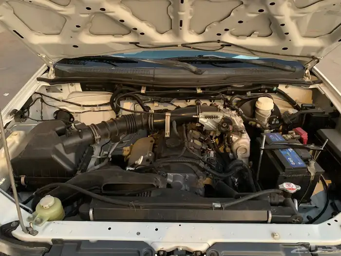 مستوبيشي L200 غمارتين 2008 13