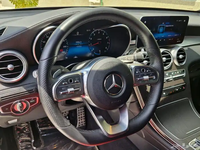 للبيع مرسيدس GLC200 فل كامل جفالي موديل 2021 60