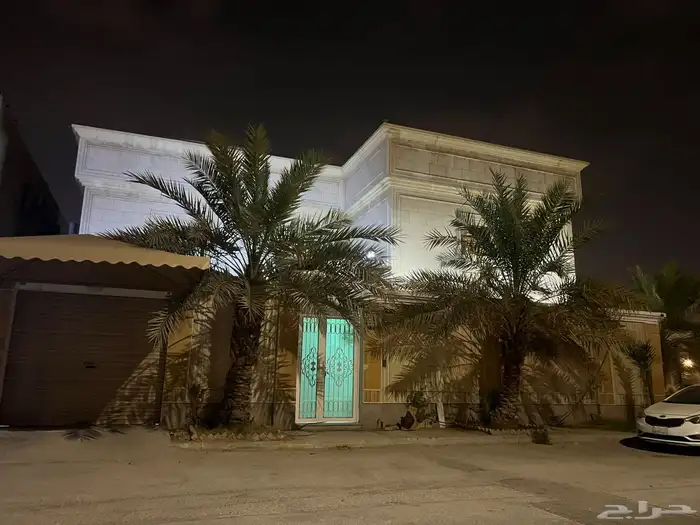 شقة للبيع في حي المنار 2