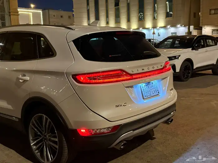 لينكون MKC 2015 2