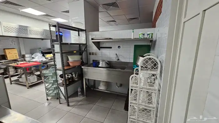 مطعم للتقبيل 8