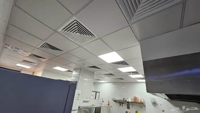 مطعم للتقبيل 2