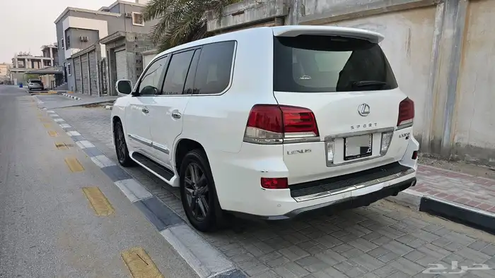 للبيع لكزز 2013 4