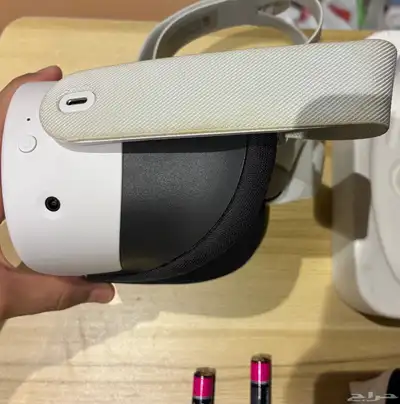 جهاز الواقع الافتراضي VR ميتا كويست 3S للبيع index