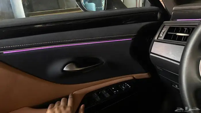 ليدات محيطيه لكزز اي اس 350 موديل 2025 2