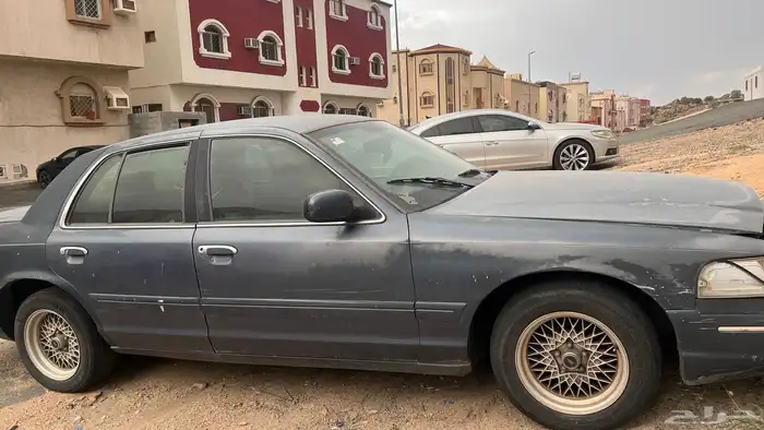 فورد 1999 ازرق للبيع تشليح 2