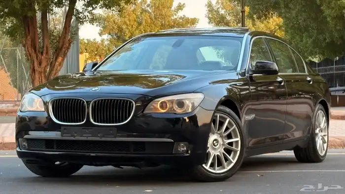 بي ام دبليو 730Li Individual 2012 ( لون مميز ) 0