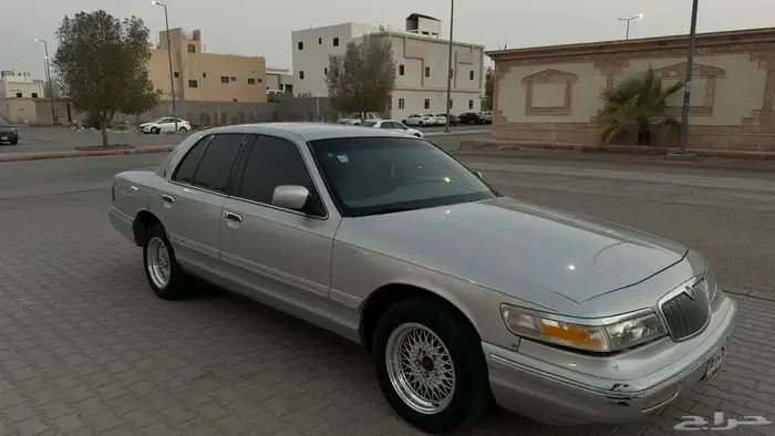 فورد ماركيز 0
