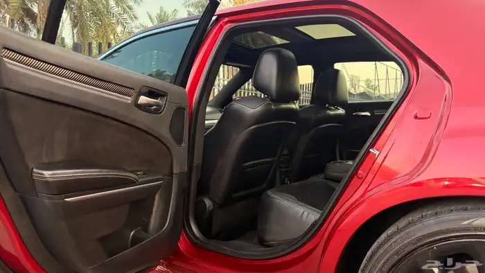 كرايسلر SRT 2012 ( محول 2020 ) 28