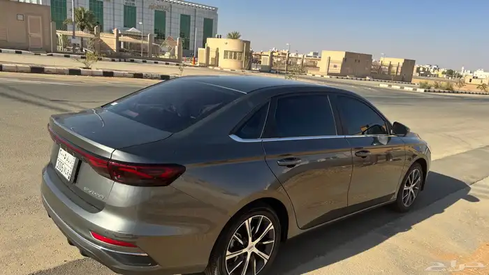 جيلي امجراند 2024 فل كامل 4