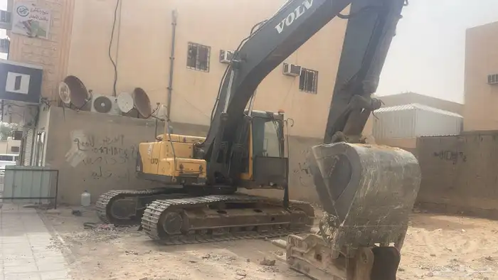 بوكلين فالفو موديل 2014 اوراق مبايعه غرفه تجاريه 3