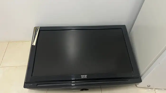 للبيع ثلاجه وشاشة 3