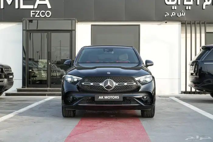 2025 Mercedes-Benz GLC200 Coupe جديد اصفار اعلى المواصفات 1