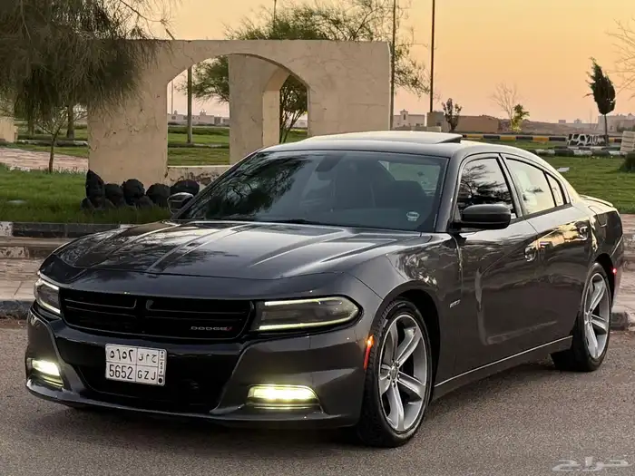 تشارجر 2015 RT HEMI 1