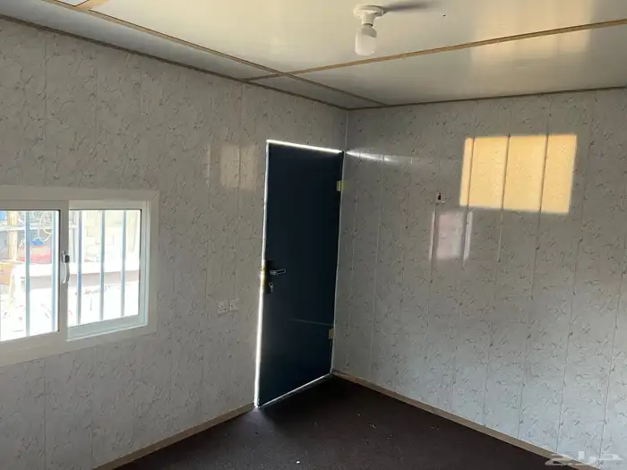 غرفة بركس شينكو جديد معزول مفروش مقاس 3 4 2