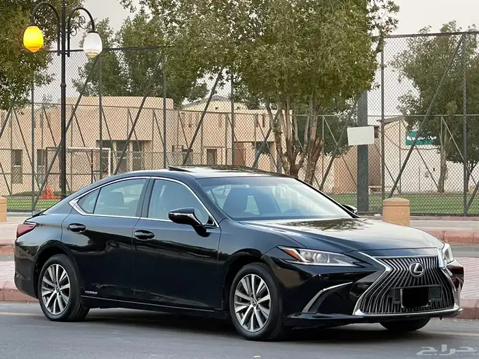 لكزس-ES300h-2020(ممشي70الف) 4