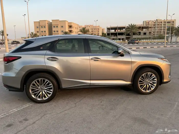 لكزس ار اكس 350 2021 8
