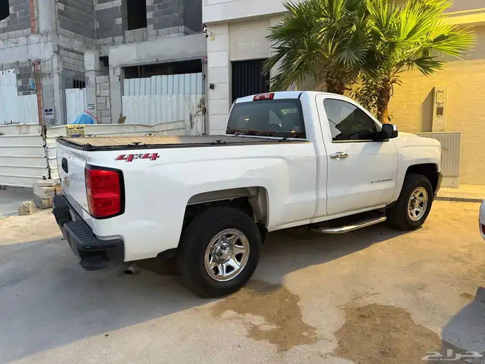 سلفرادو 2018 ممشى 156000 لون ابيض دبل V6 14