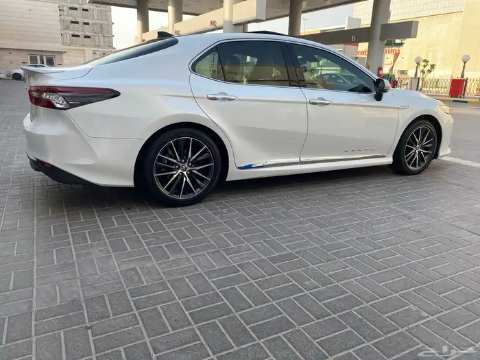 كامري قراندي هايبرد 2022 5