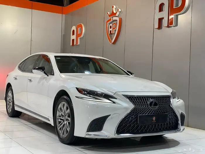 لكزس LS350 2018 بحالة نظيفة جدا 2