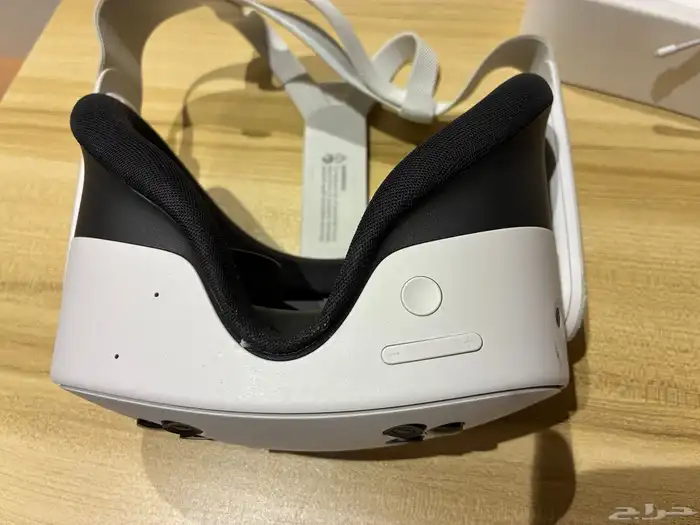 جهاز الواقع الافتراضي VR ميتا كويست 3S للبيع 8