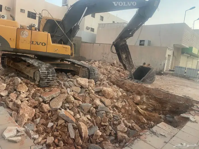 بوكلين فالفو موديل 2014 اوراق مبايعه غرفه تجاريه 0