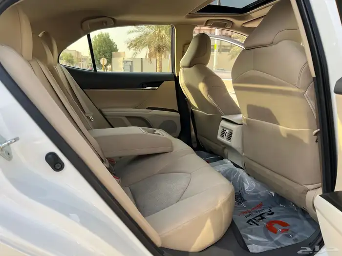 كامري 2023 GLE ( نظيف ) بنزين 39