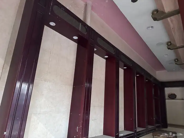 إعلان بيع (خشب   مكيفات   أبواب كراج) 2