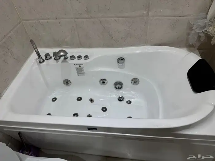 جاكوزي 0