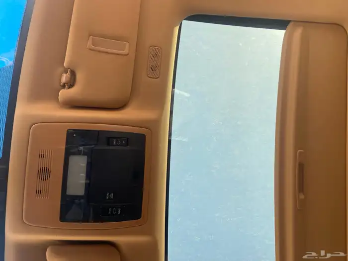 لكزس Es 300h AH 12
