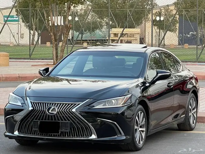 لكزس-ES300h-2020(ممشي70الف) 2