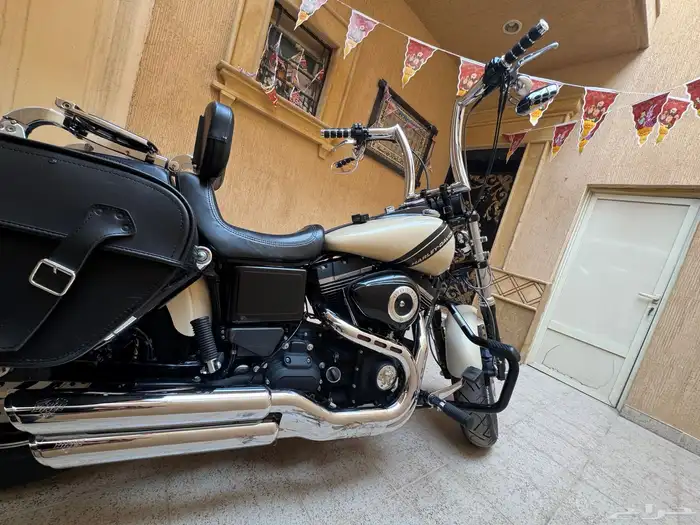 Harley FatBob 2015 low mileage 4