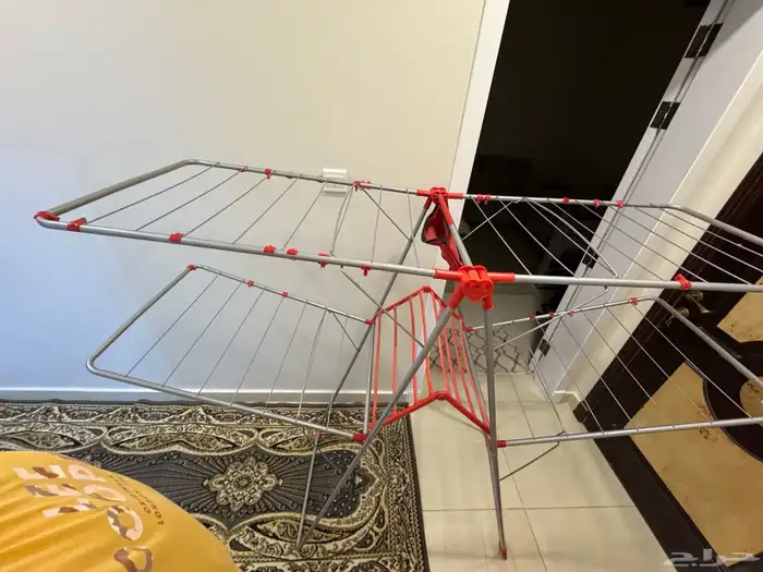 منشر غسيل بحاله ممتازه 2