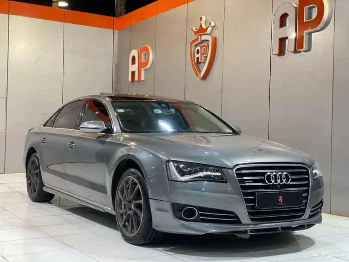 اودي A8L 2012 عداد 122 الف بحاله نظيفة 0