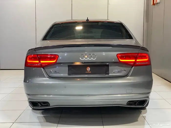 اودي A8L 2012 عداد 122 الف بحاله نظيفة 5