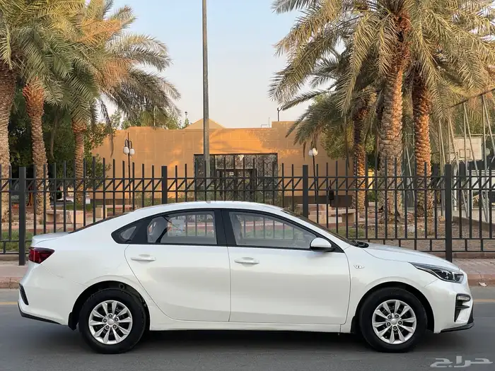 كيا سيراتو موديل 2020 سعودي تماتيك 3